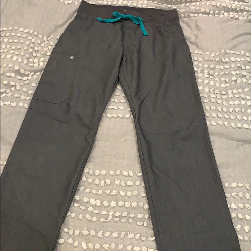 Figs scrub pants graphite charcoal gray